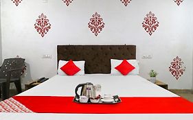 Hotel O Fox Guest House